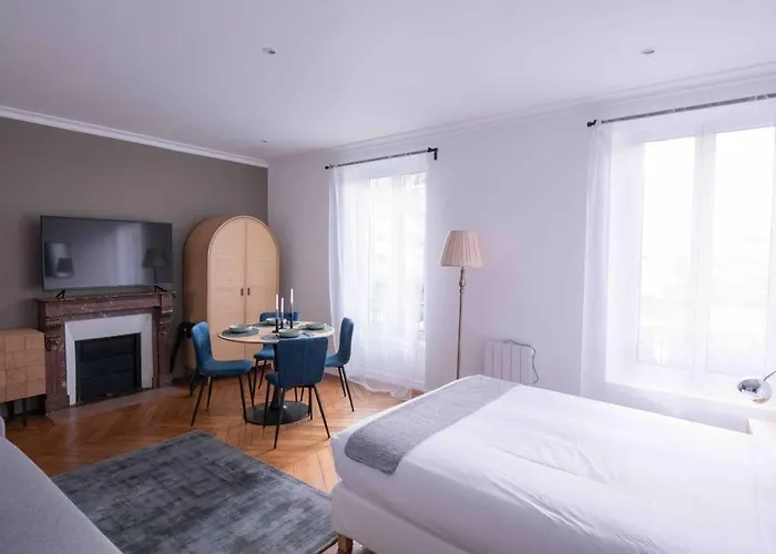 Le Charmant - Parking Gratuit, Wifi, Rer C Choisy-Le-Roi